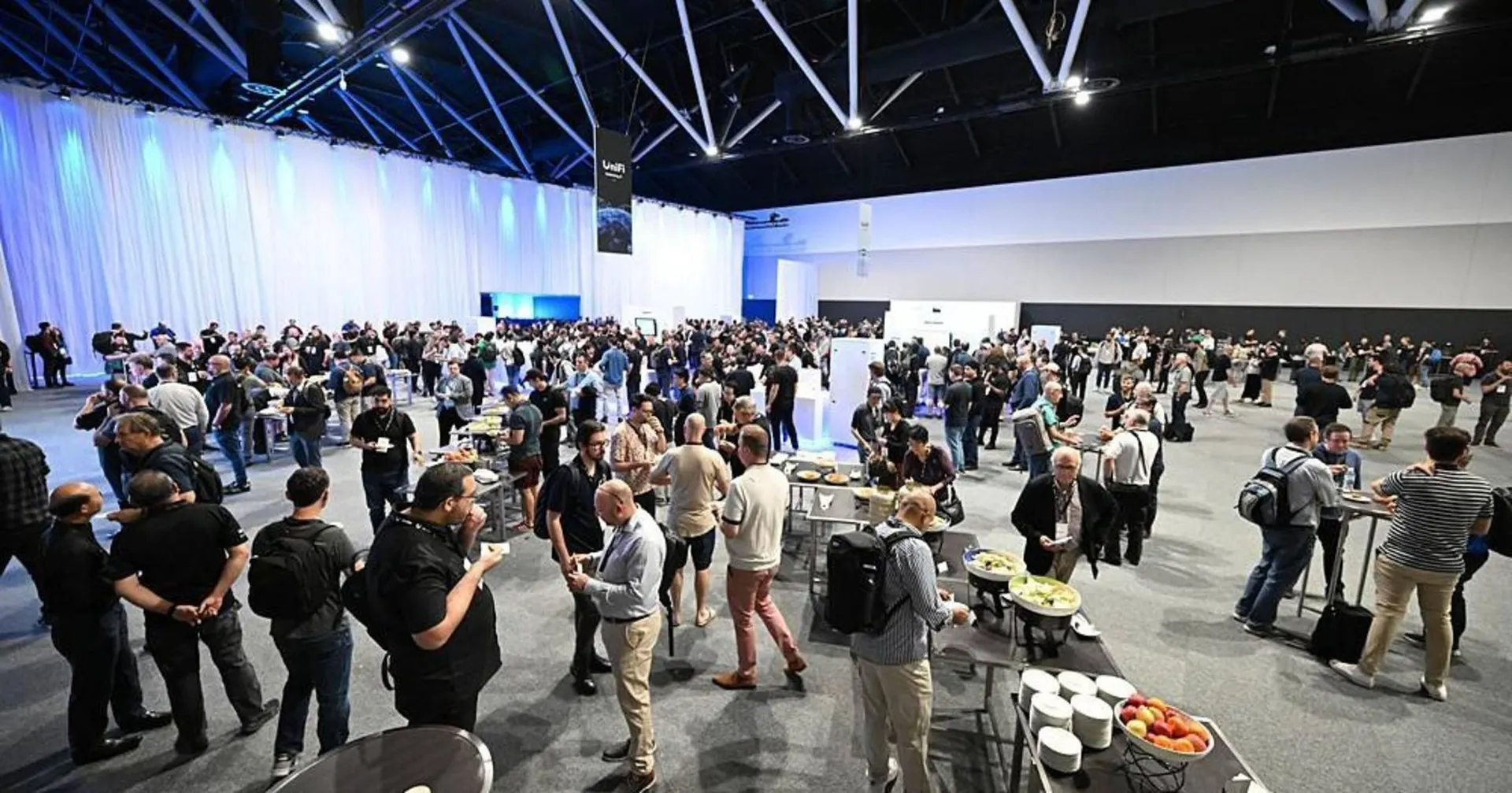 Leader Computers catalogue - Catalogue valid from 21 October to 4 November 2025 - page 2