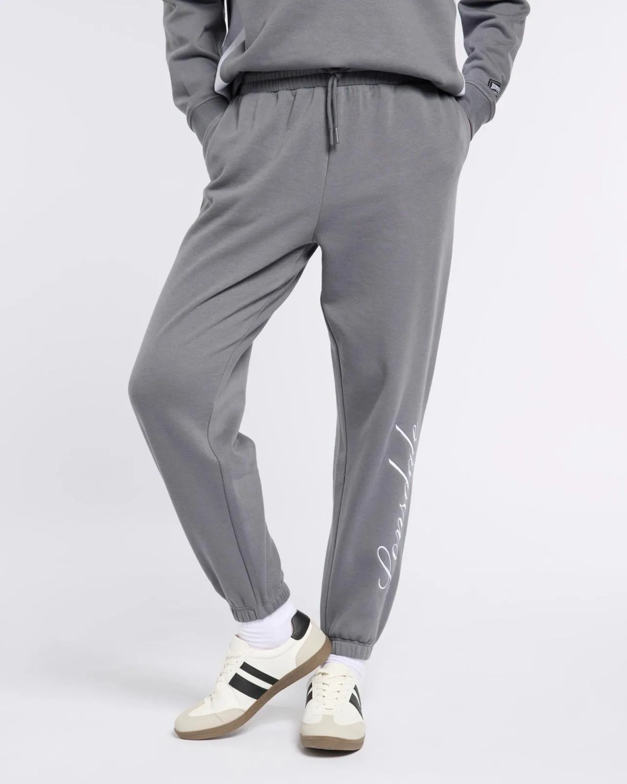 Relaxed Fit Trackpants - Lonsdale London - Charcoal