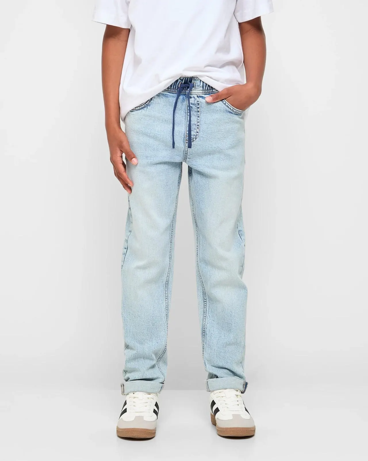 Straight Denim Jeans - Light Wash