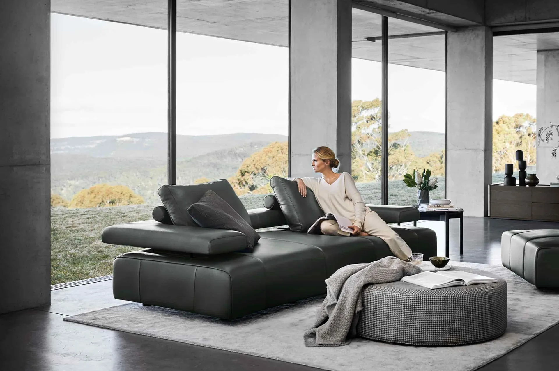 Strata 3 Seater Deluxe