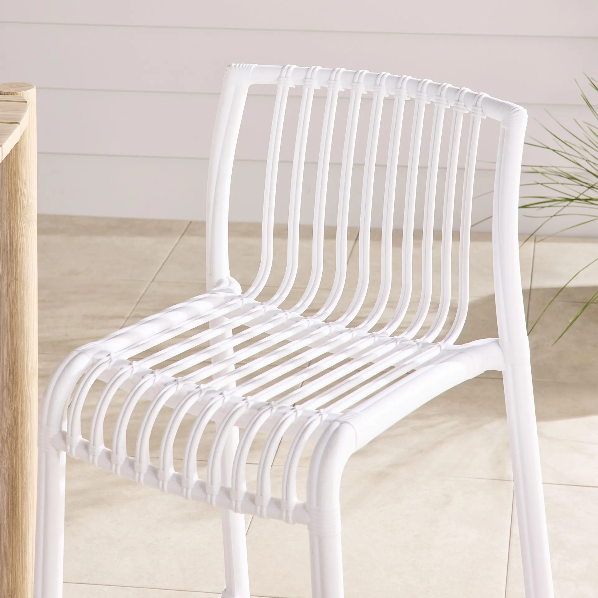 Milla Bar Stool White