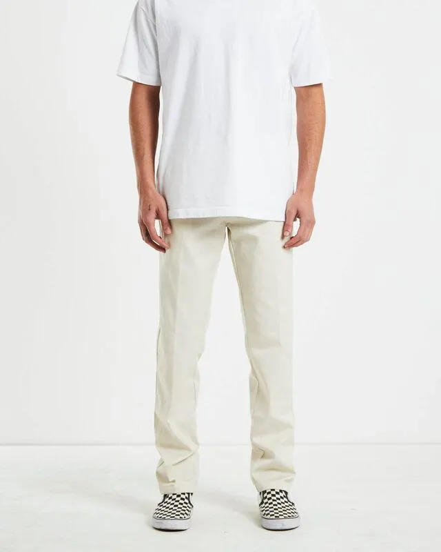 872 Slim Tapered Pants in Bone