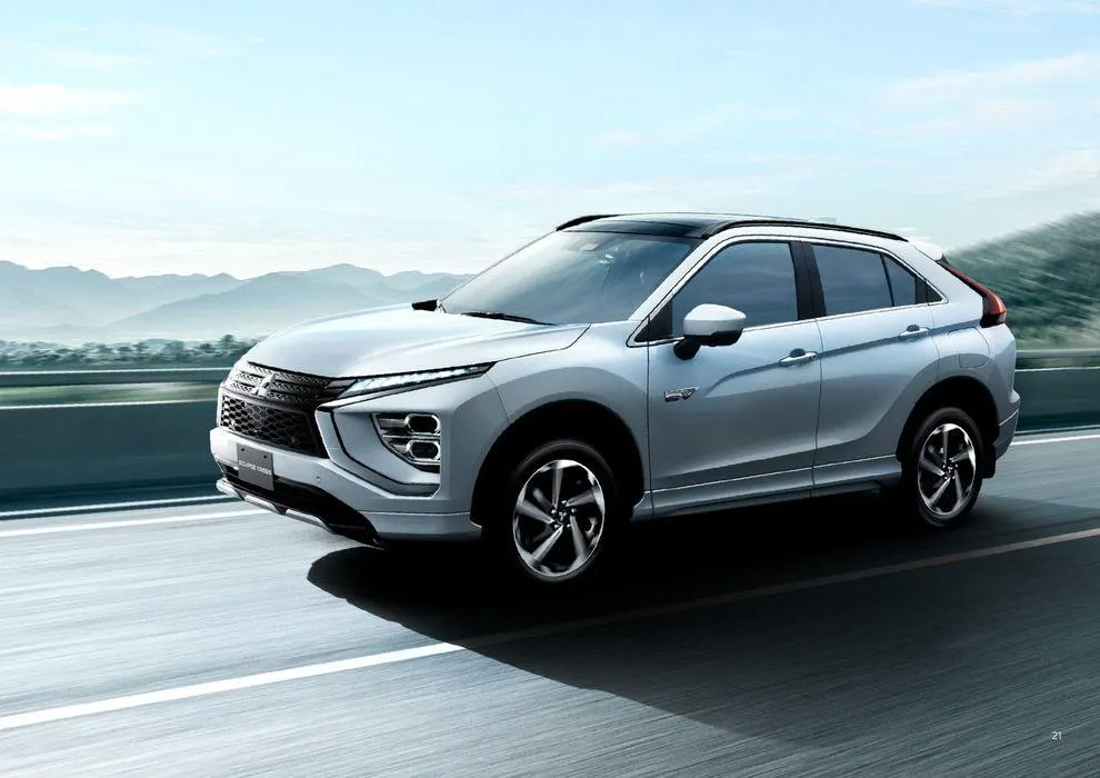 Eclipse Cross - Catalogue valid from 4 April to 31 January 2025 - page 21