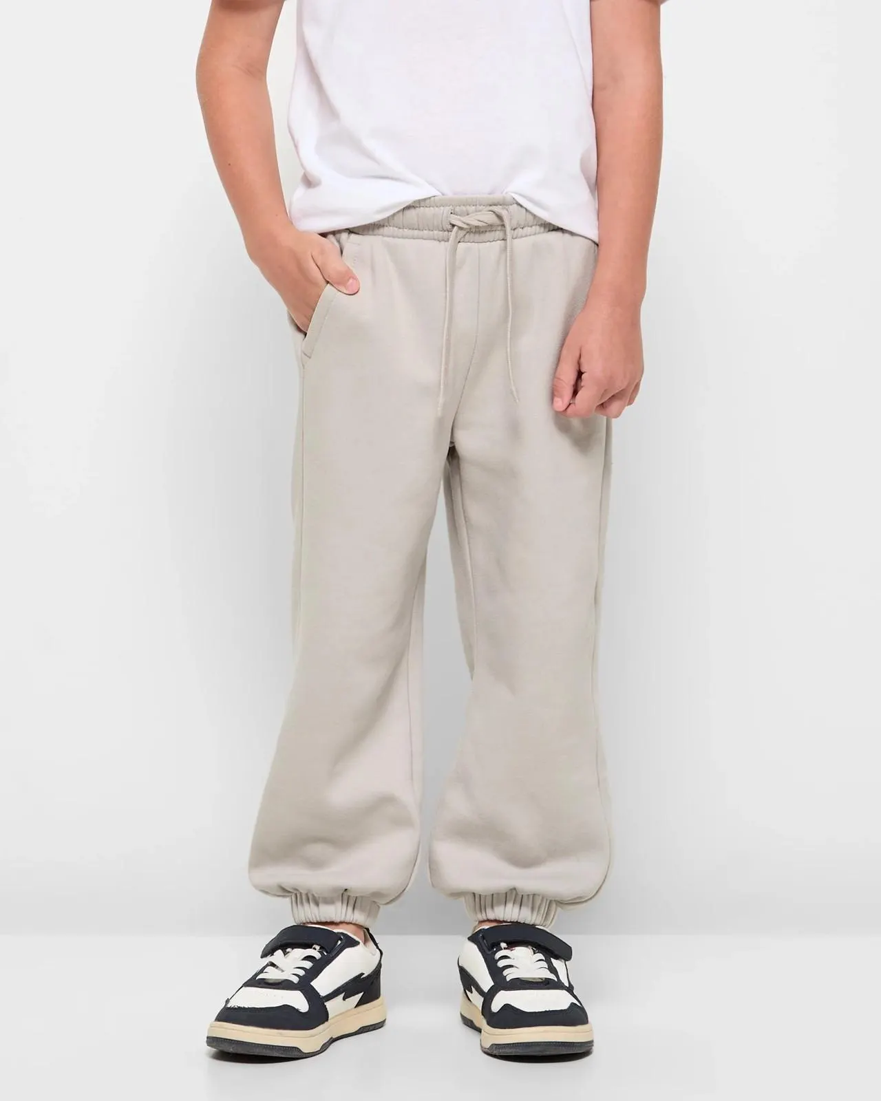 Relaxed Trackpant - Grey