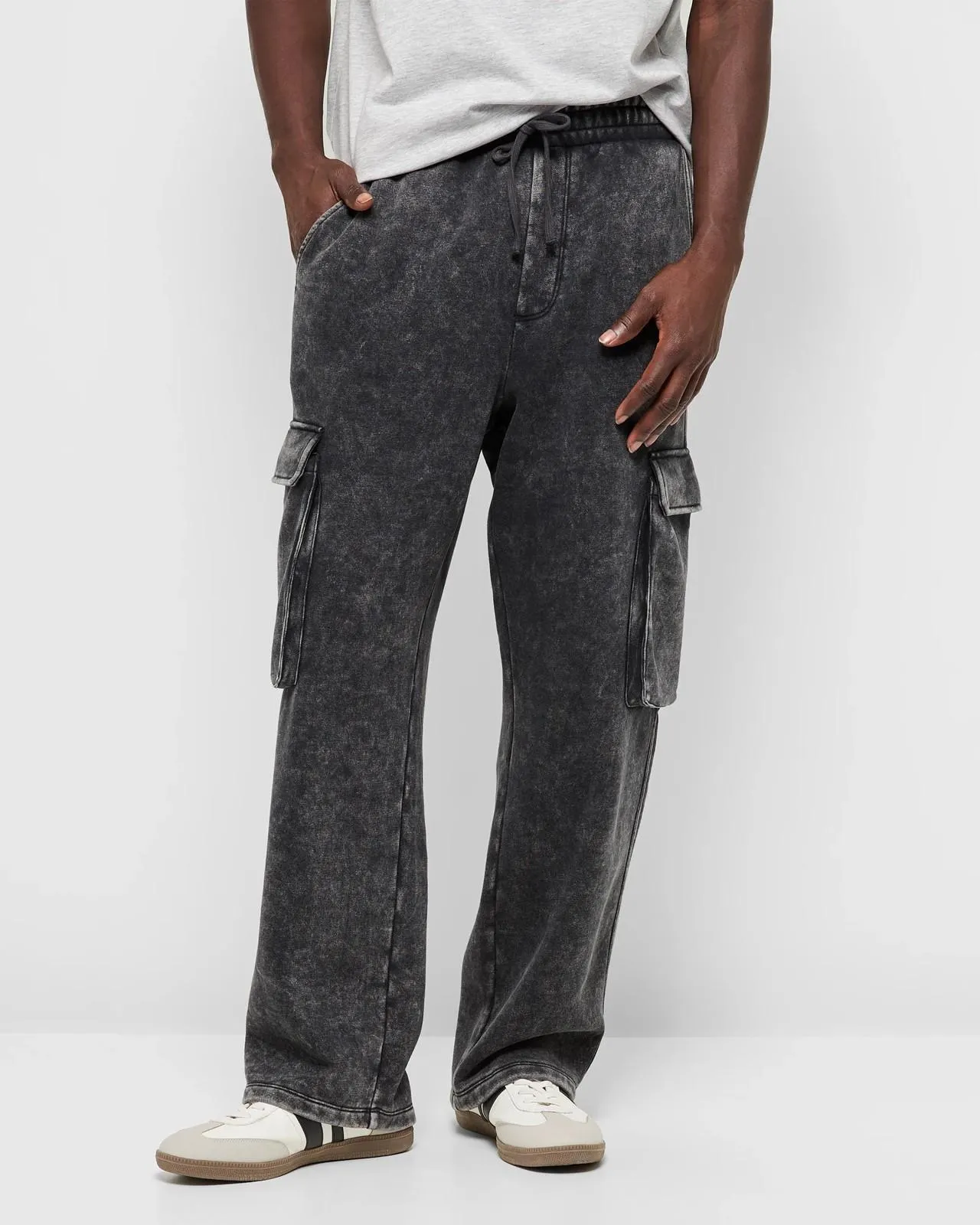 Cargo Trackpants - Commons - Black