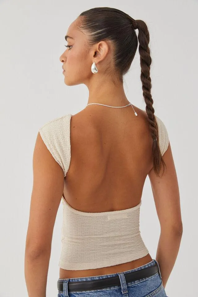 Nicki Backless Tee