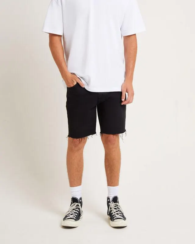 L Two Denim Shorts in Blackout