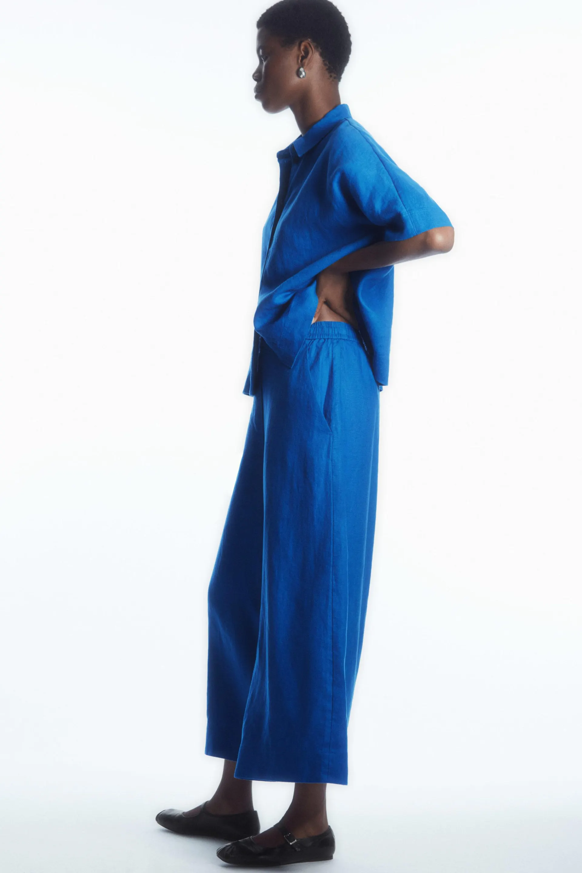 EXAGGERATED LINEN CULOTTES