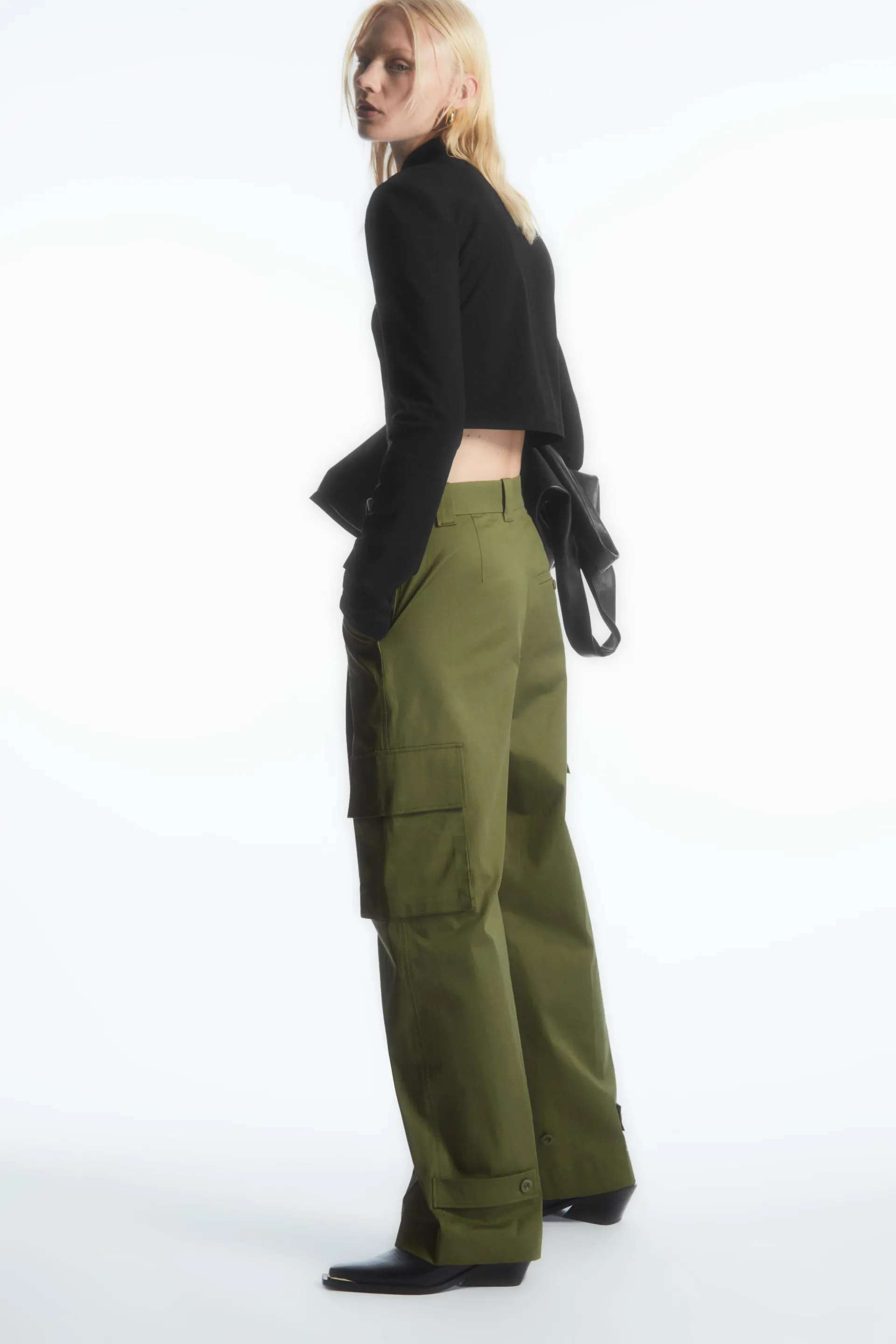 WIDE-LEG CARGO PANTS