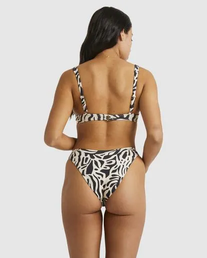 La Cala Hike Bikini Bottom