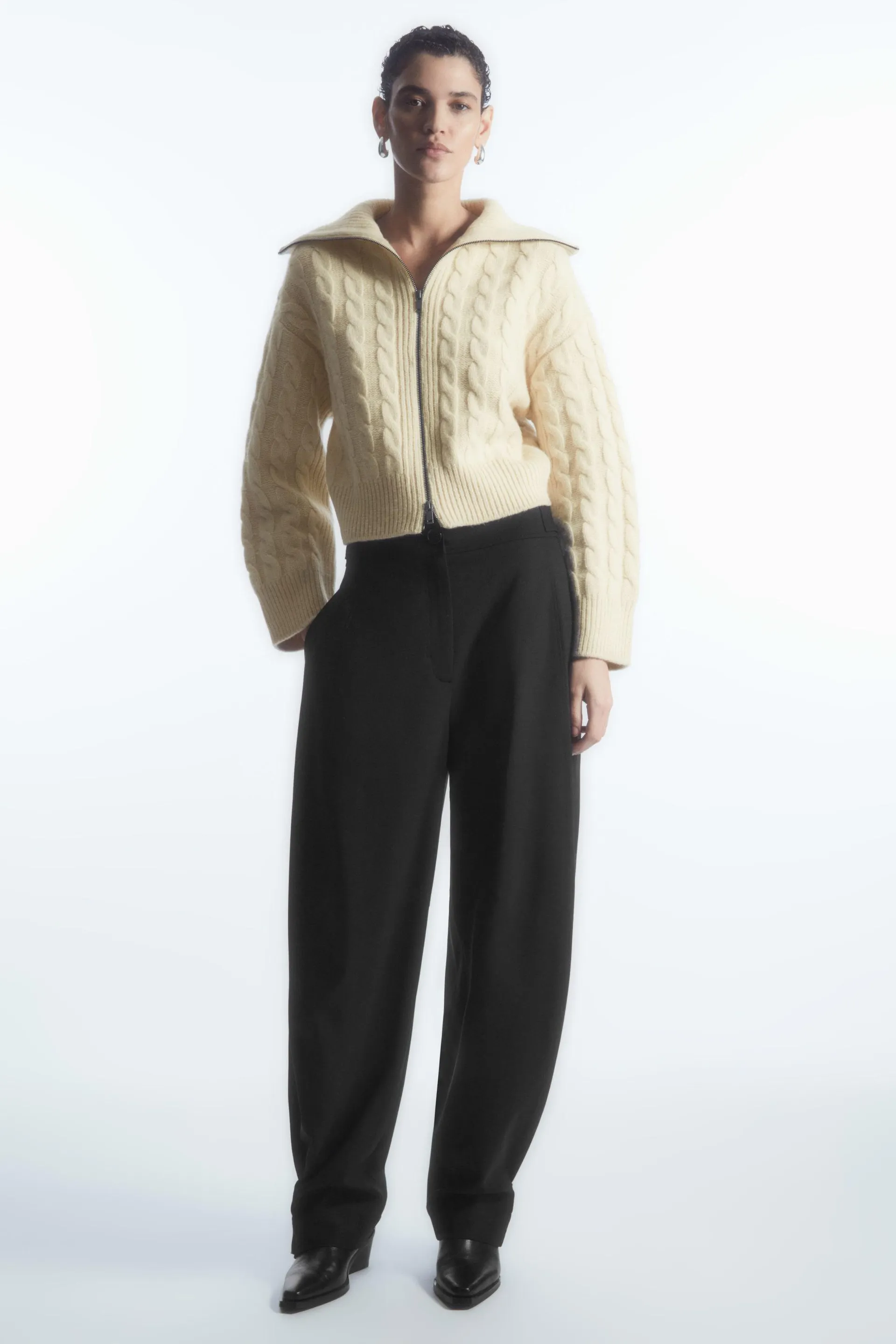 BARREL-LEG UTILITY PANTS