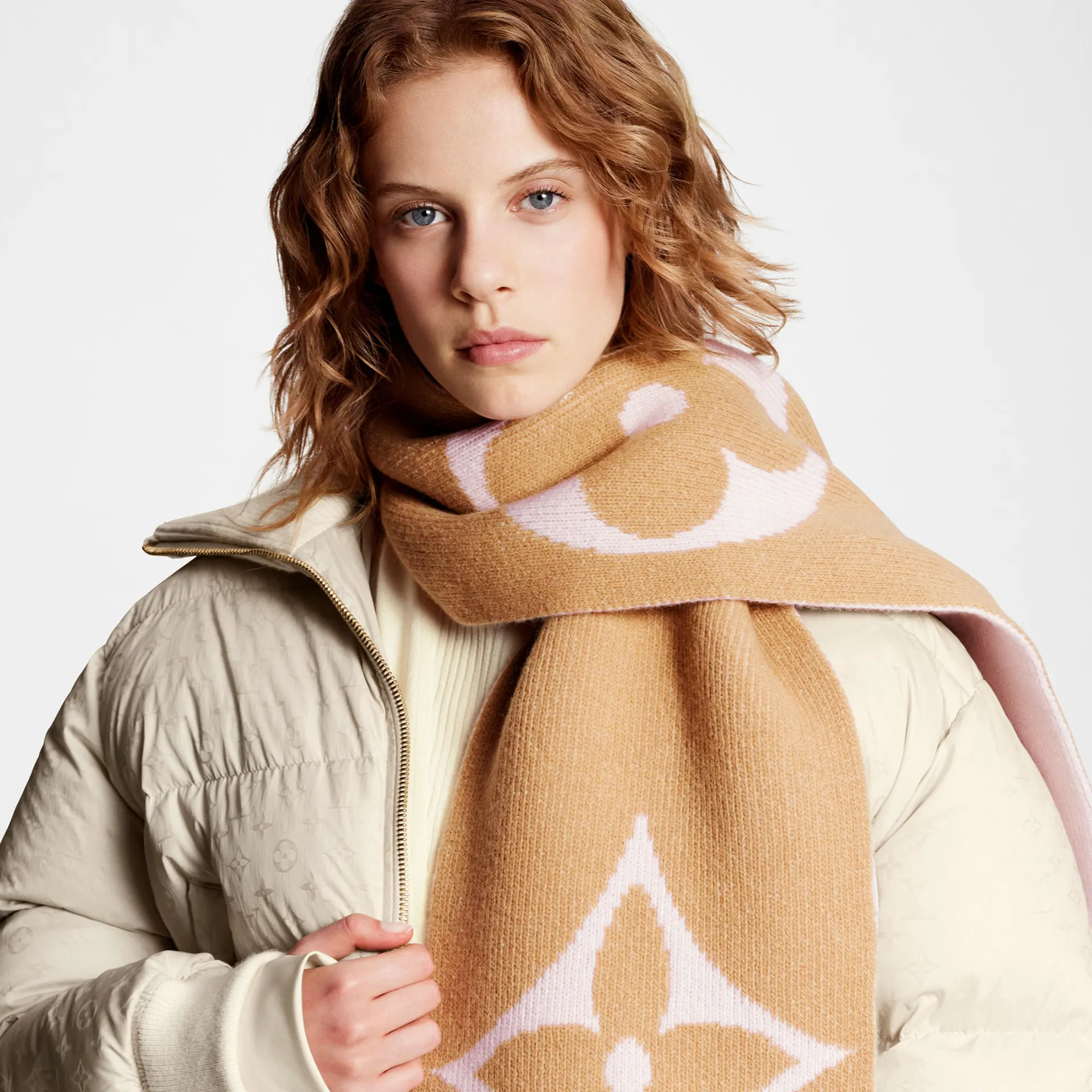 LV Medallion Knit Scarf