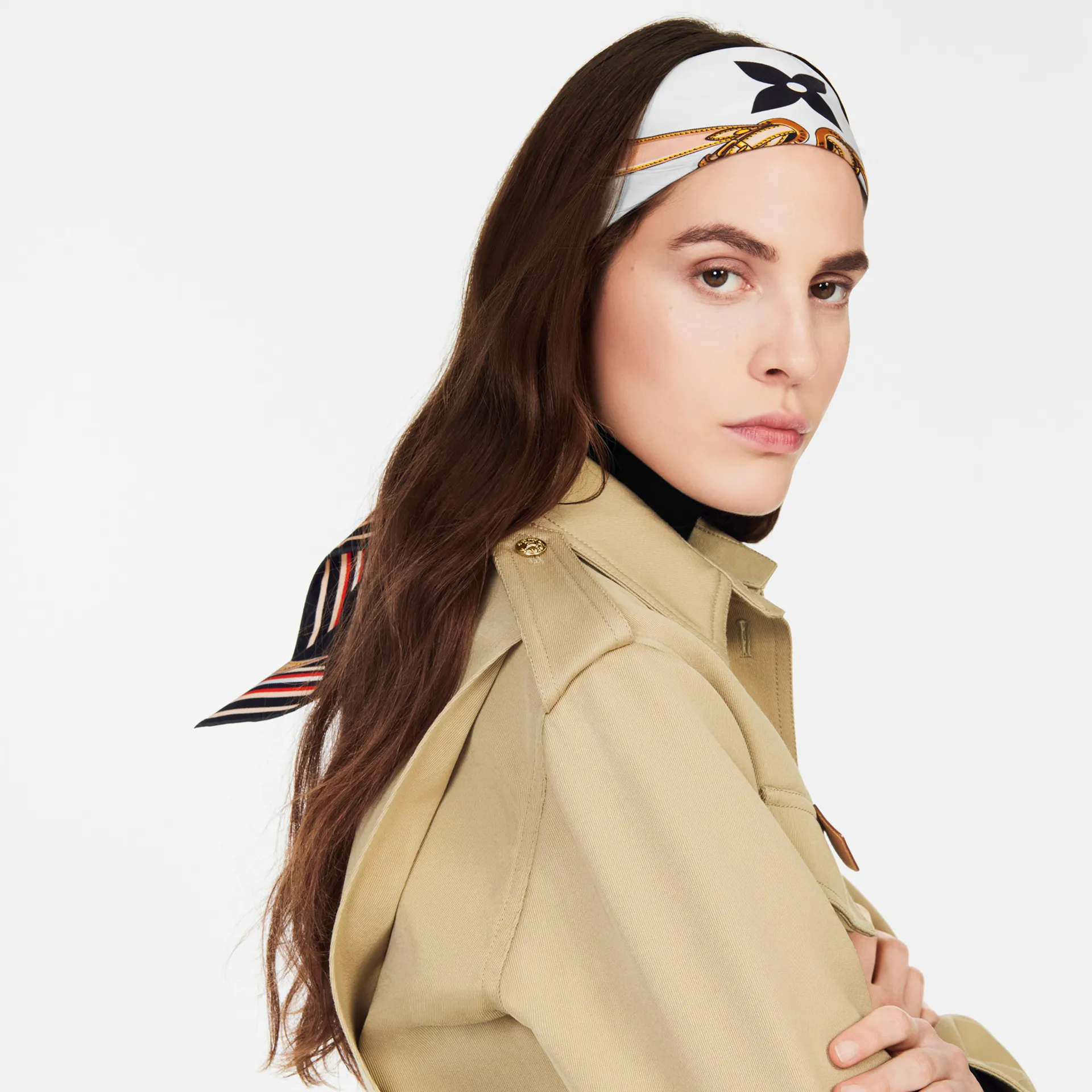 Ultimate Monogram Square 90