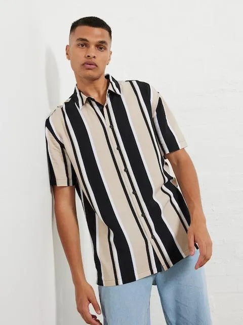 V Stripe Resort Shirt