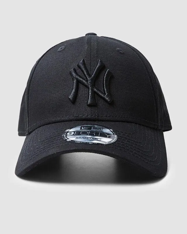 9Forty New York Yankees Cap Black