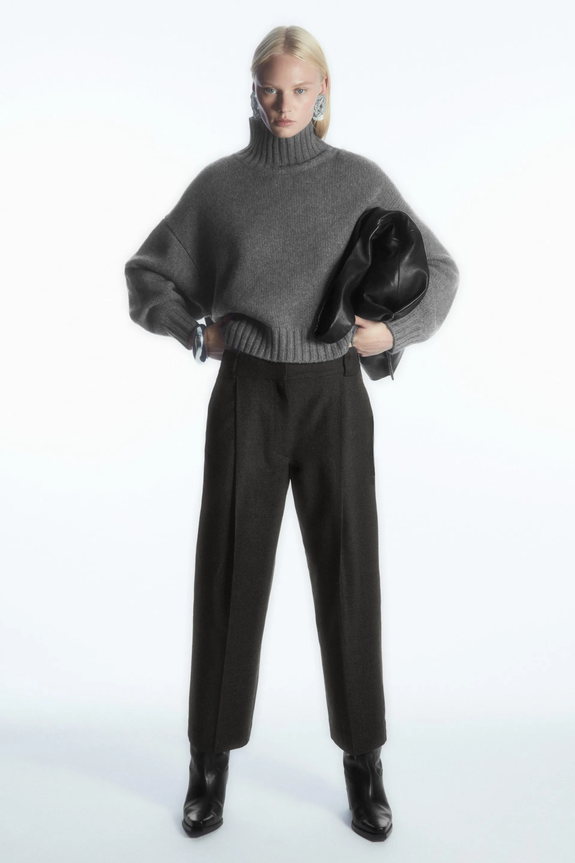 TAILORED WOOL-FLANNEL CULOTTES