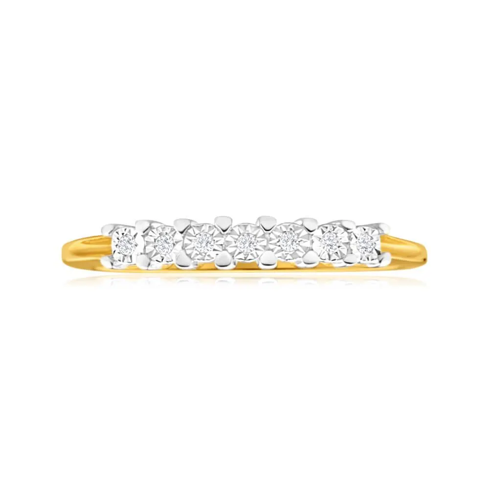 9ct Yellow Gold Diamond Ring Set With 7 Stunning Diamonds