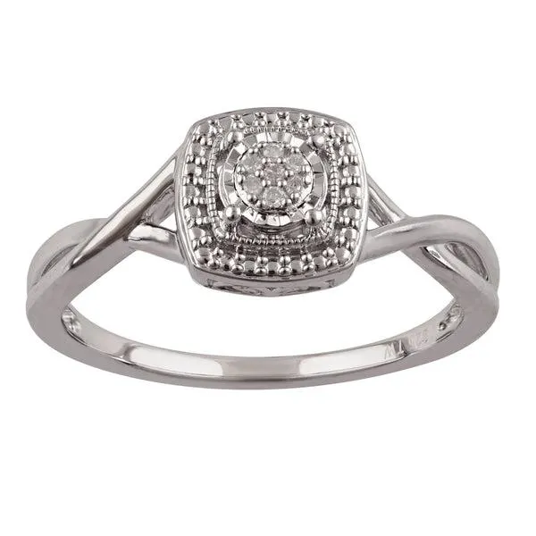 Sterling Silver 2 Points Diamond Ring with 7 Brilliant Cut Diamonds