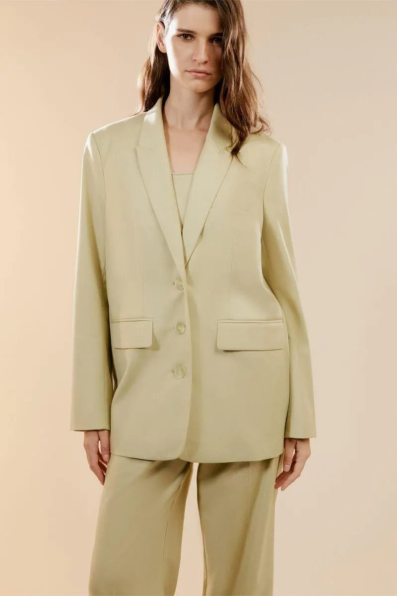charlize blazer in pale khaki