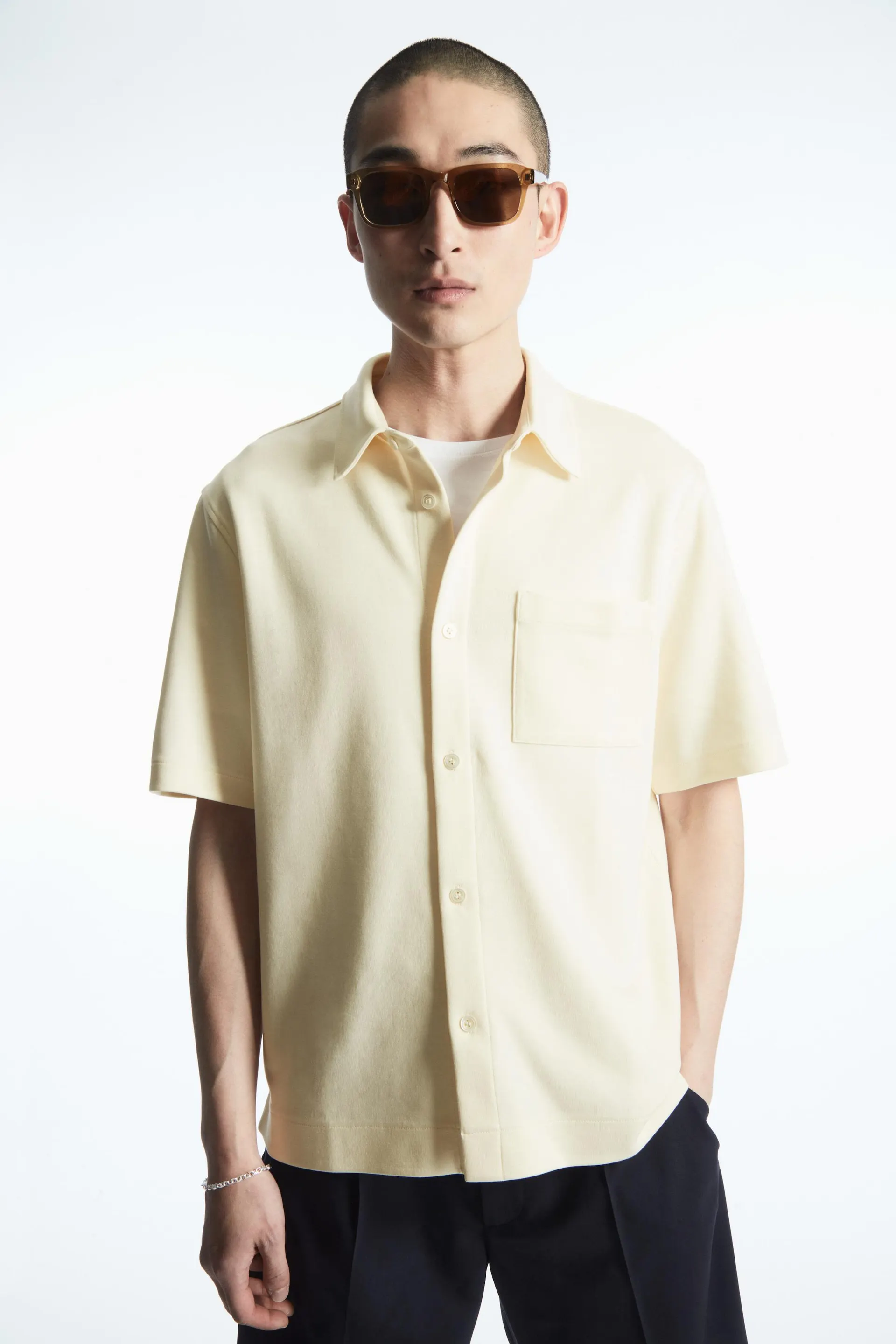 SHORT-SLEEVED JERSEY SHIRT