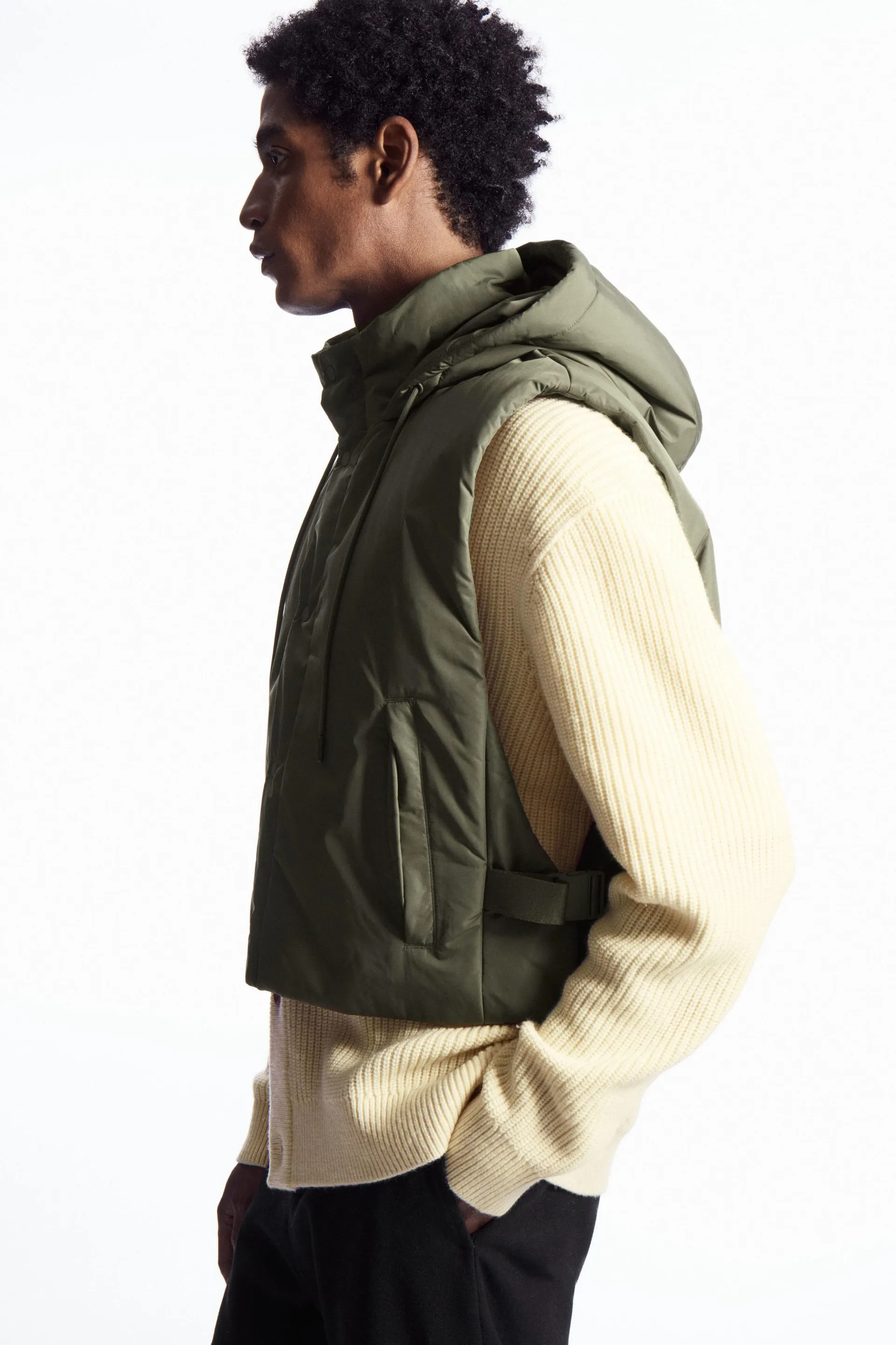 BUCKLED-SIDE PADDED HOODED GILET
