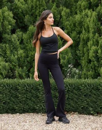 Form Fit Flare Yoga Pant