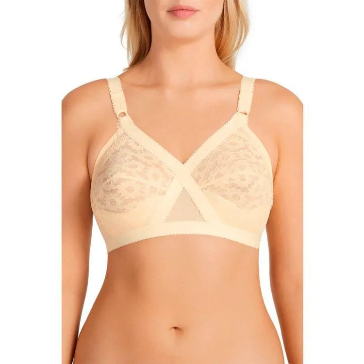 Playtex Women's Cross Your Heart Bra Beige