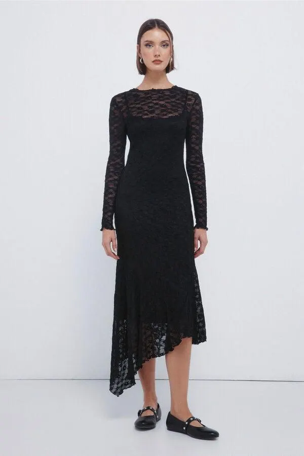 Vestido midi lace asimétrico