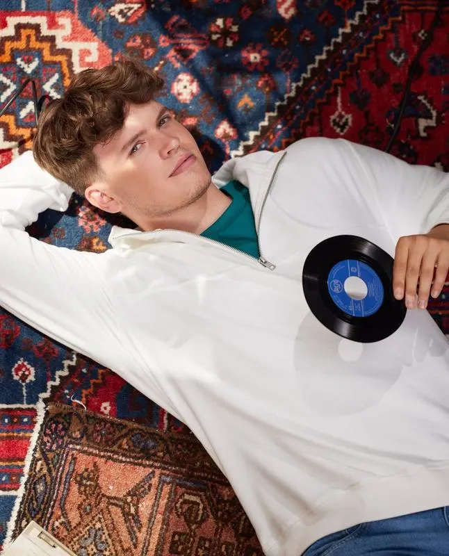 Sweater met korte rits