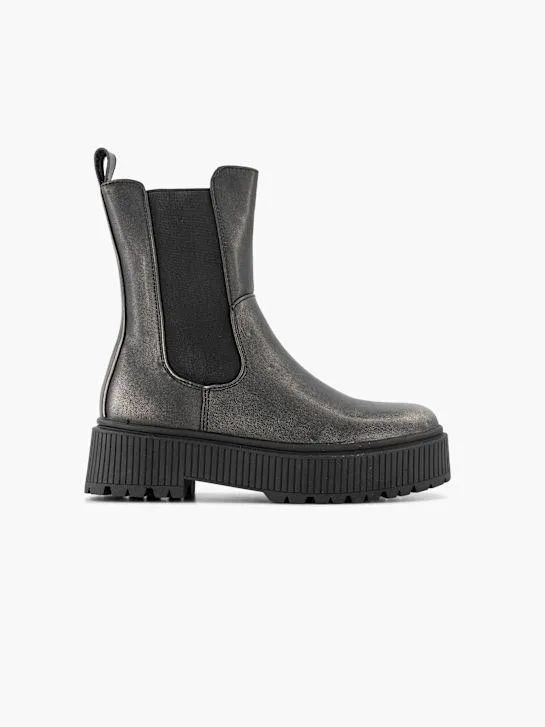 Chelsea boot