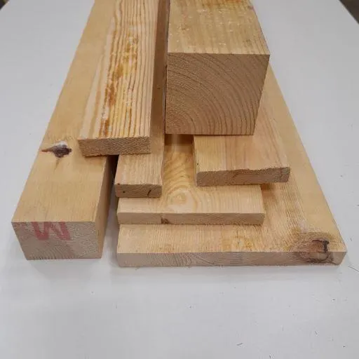 1X4 IV GRENEN BRUT RND (25X100) 2,10M