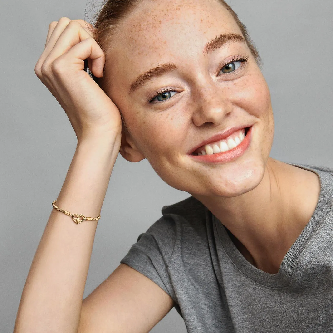 Moments Armband 562731C00 Met 14 Karaat Gouden Plating