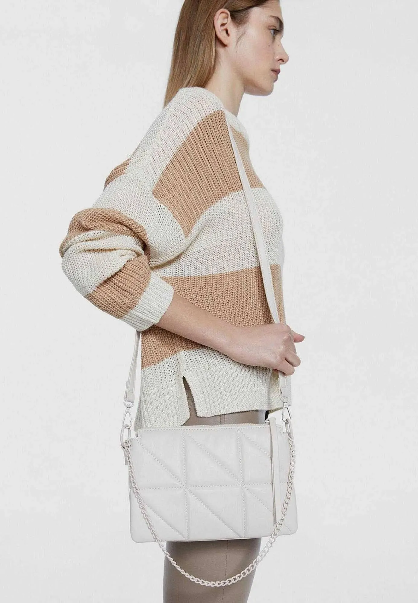 Stradivarius folder van 16 november tot 12 december 2023 - folder pagina 4