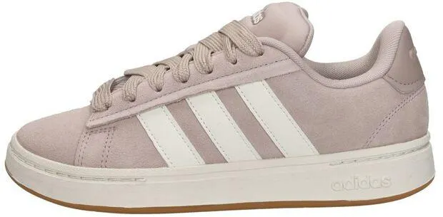 GRAND COURT ALPHA 00s