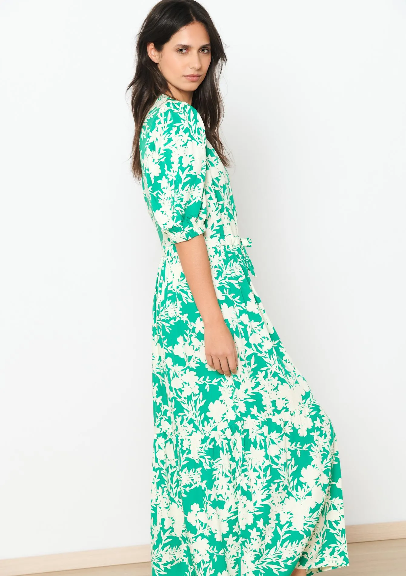 Maxi dress with floral print