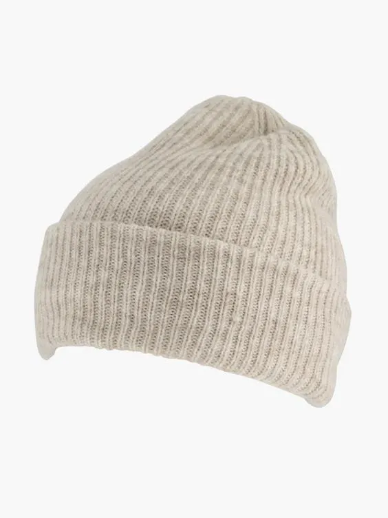 Off white muts