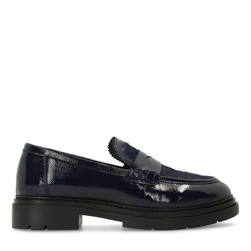 Donkerblauwe lakleren loafers met pony hair