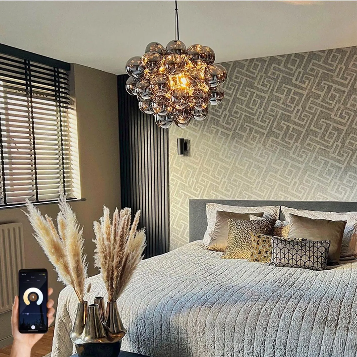 Slimme hanglamp zwart met smoke glas 8-lichts rond incl. 8 Wifi G9 - Uvas