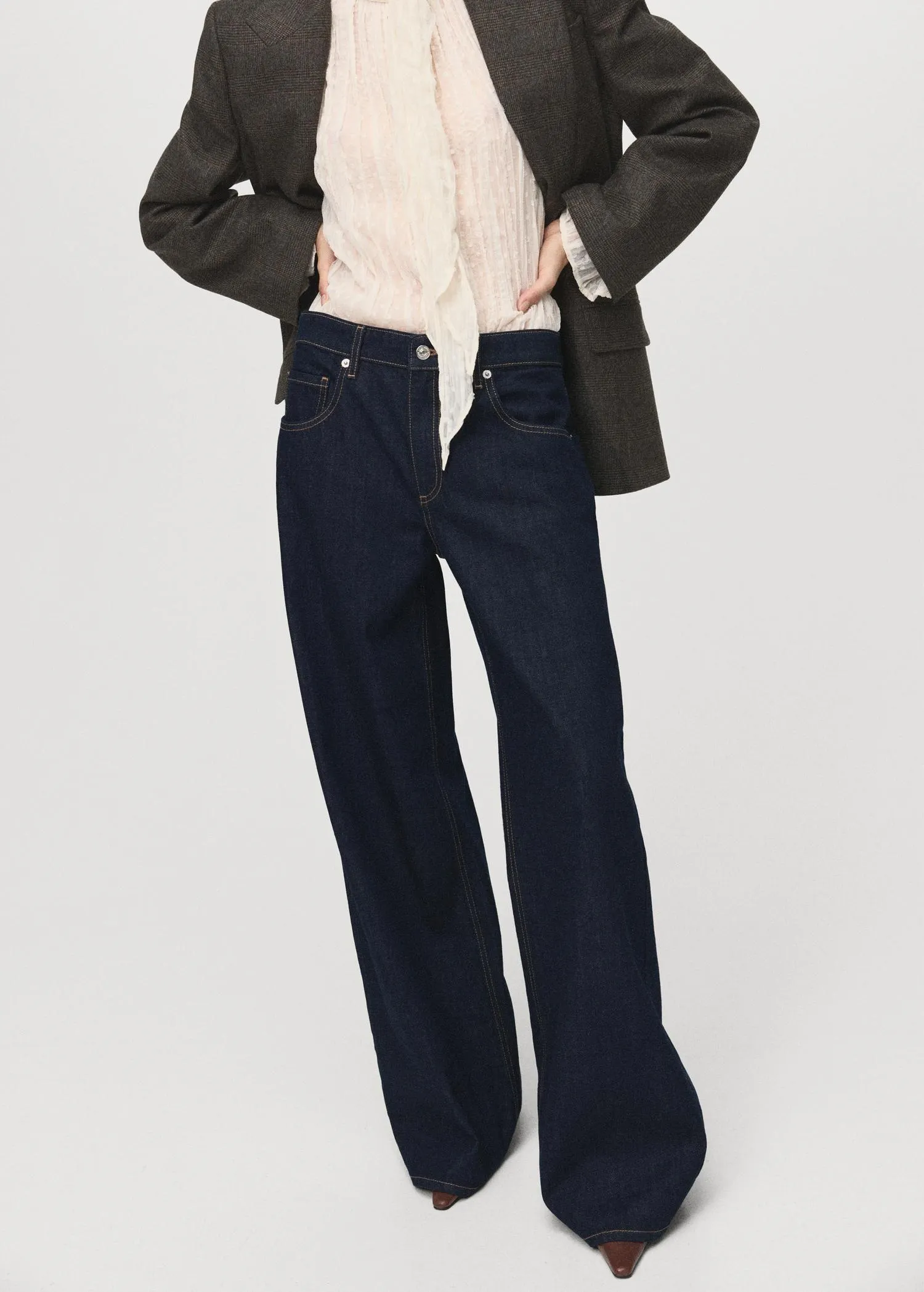 Wideleg low-rise jeans