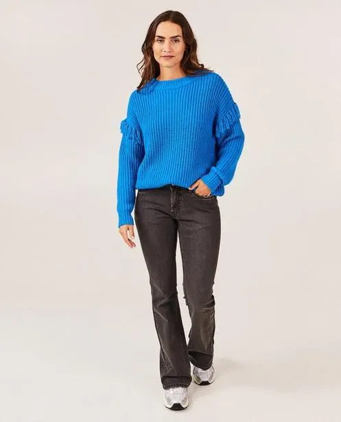 Gebreide trui met franjes