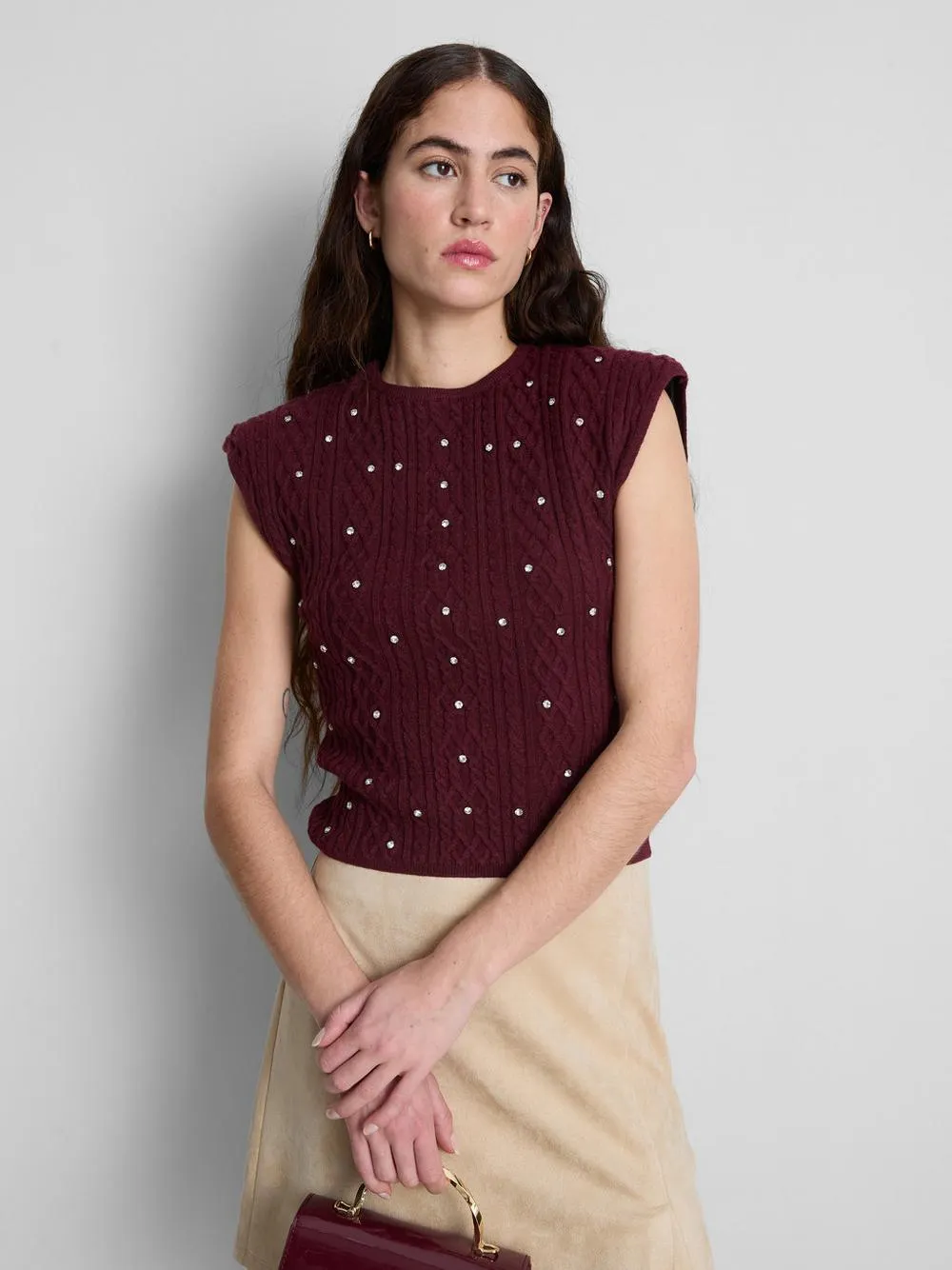 Pull sans manches en maille torsadée à strass