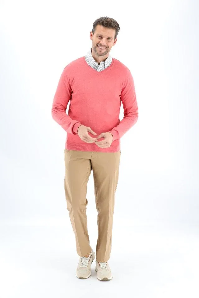 Roze trui met V-hals