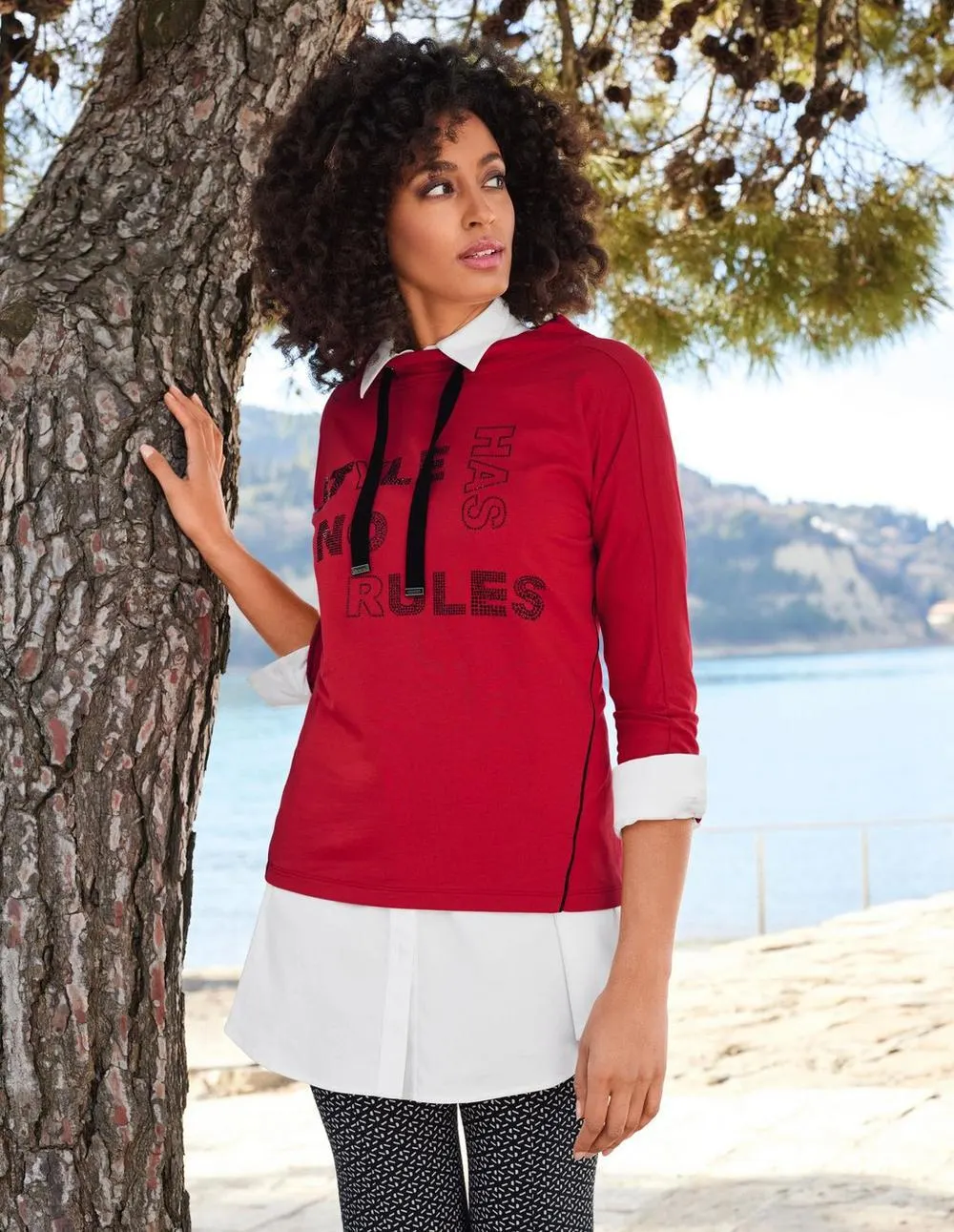 Bedrukt sweatshirt met tunnelkoordje