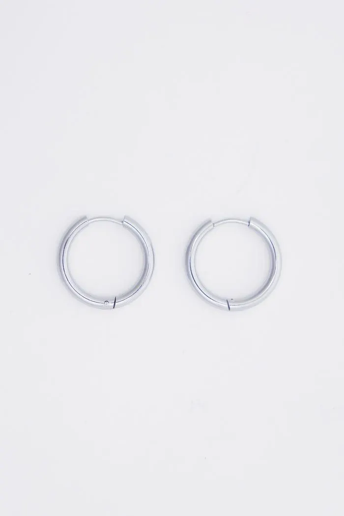 Oorbellen ringen klassiek stainless steel