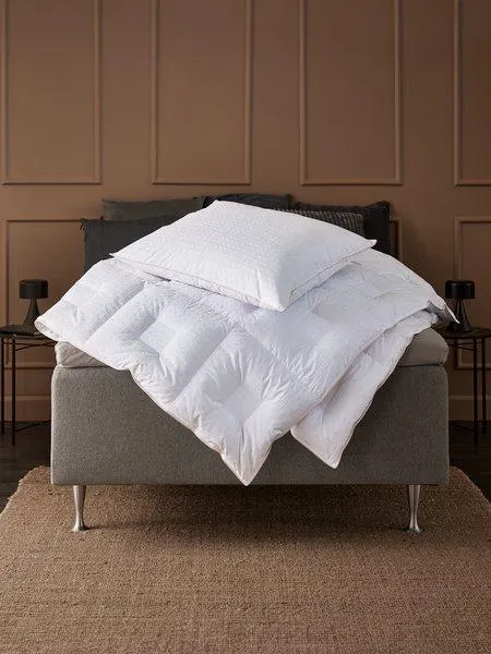 Kussen 750g KRONBORG STORRONDEN 60x63/70