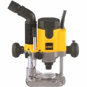 Défonceuse Dewalt DW621