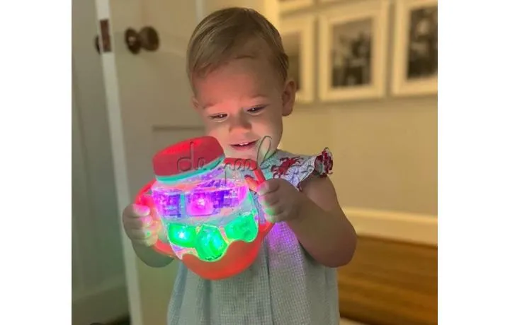 Sensory play cup coral