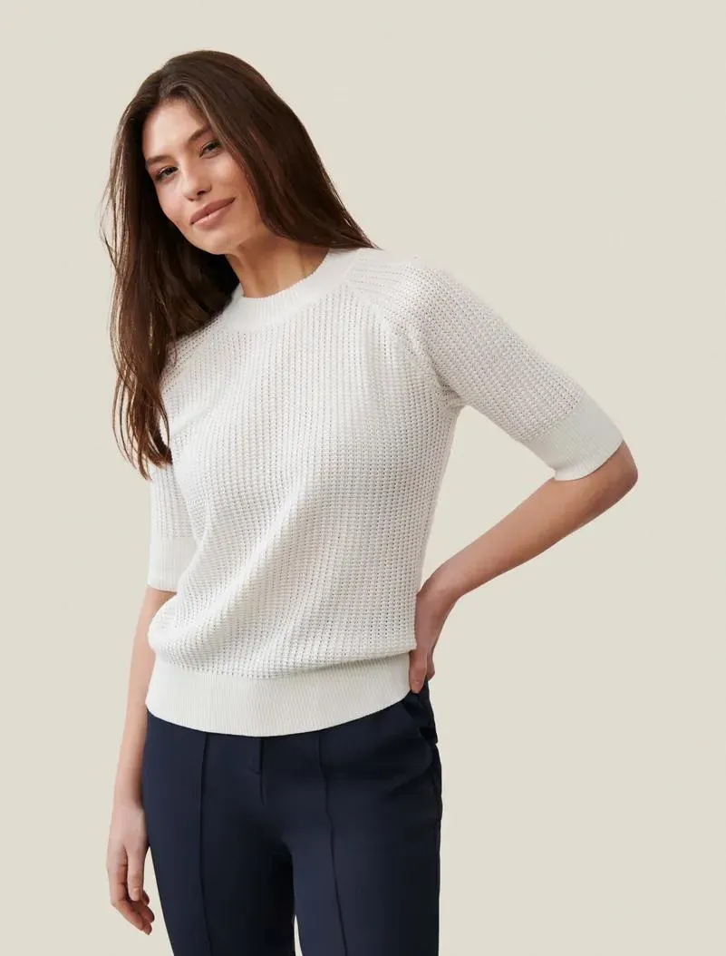 Serena Top Off white