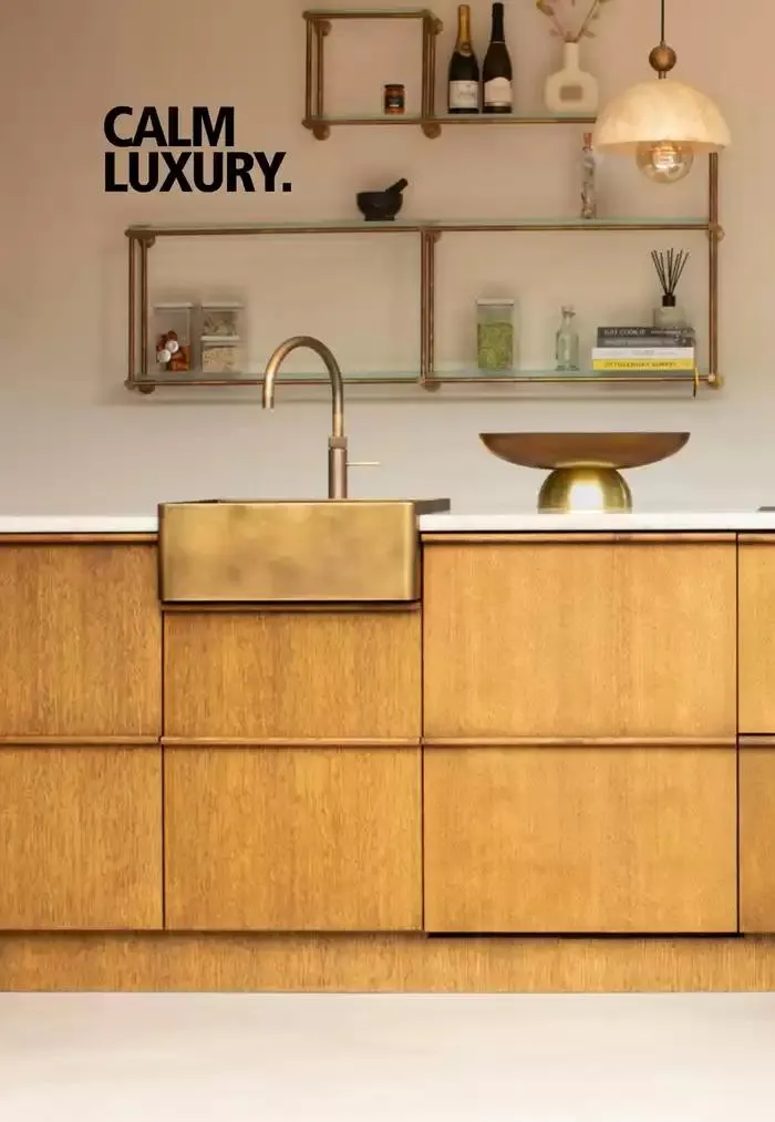 Spring/Summer Collection van 3 januari tot 31 augustus 2025 - folder pagina 22