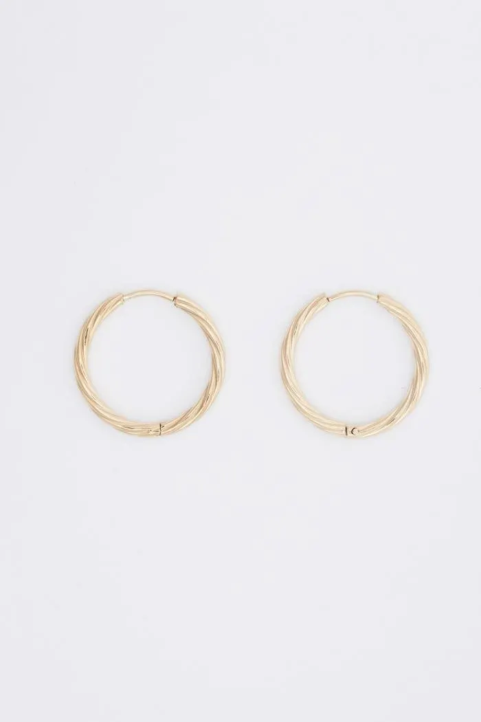 Oorbellen ring ribbel stainless steel